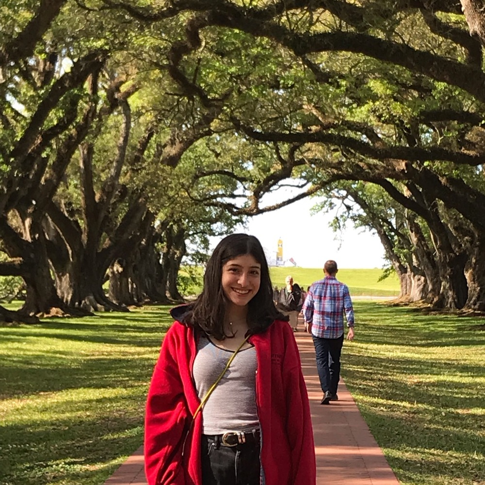 Meet your Posher, Melina